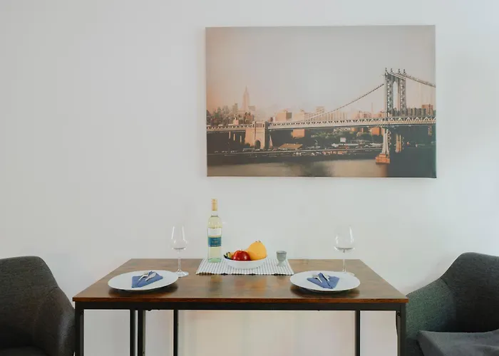 Apartment Lovely With Balcony - Cozy , Near Kadewe&kurfürstendamm Berlin