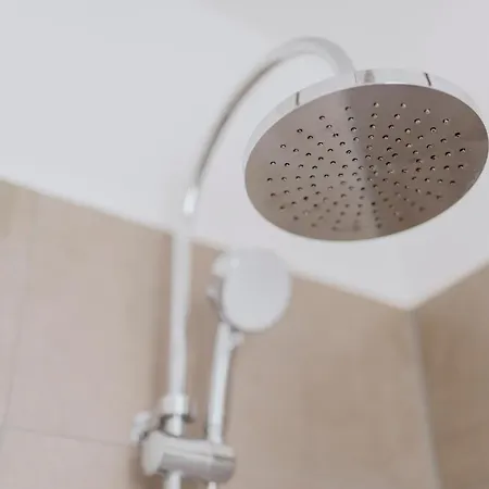 דירה Lovely With Balcony - Cozy , Near Kadewe & Kurfuerstendamm *