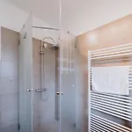 Lovely With Balcony - Cozy , Near Kadewe & Kurfuerstendamm 公寓 柏林