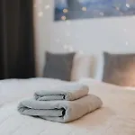 Lovely With Balcony - Cozy , Near Kadewe & Kurfuerstendamm 公寓