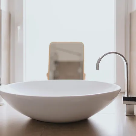 Apartment Lovely With Balcony - Cozy , Near Kadewe & Kurfuerstendamm